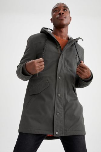 Oversize Fit Kapüşonlu İçi Yumuşak Tüylü Kalın Mont