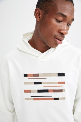 Oversize Fit Kapüşonlu İşlemeli Fleto Cepli Uzun Kollu Sweatshirt