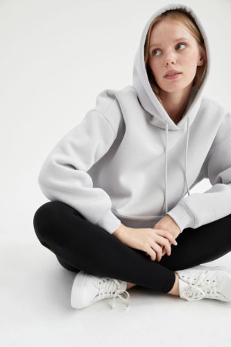 Oversize Fit Kapüşonlu Kanguru Cepli İçi Yumuşak Tüylü Sweatshirt