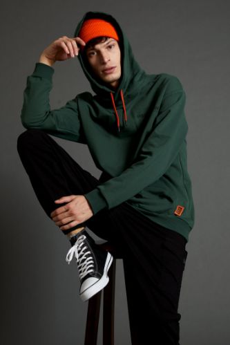 Oversize Fit Kapüşonlu Kanguru Cepli Uzun Kollu Sweatshirt