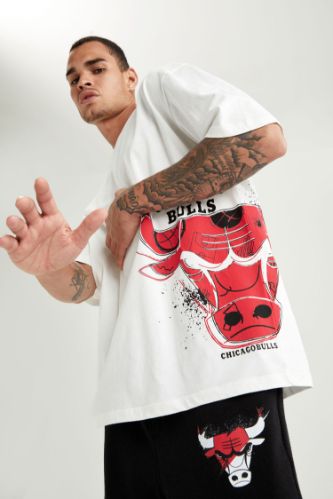 NBA Chicago Bulls Lisanslı Oversize Fit Kısa Kollu Tişört