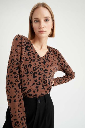 Traditional Leopar Desenli Relax Fit Uzun Kollu Bluz