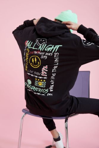 SmileyWorld Lisanslı Oversize Fit Kapüşonlu Uzun Kollu Sweatshirt