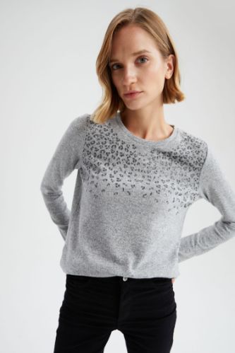 Traditional Leopar Desenli Relax Fit Uzun Kollu Tişört