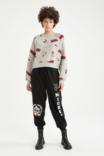 Standart Fit Yılbaşı Temalı Mickey Mouse Lisanslı Bağcıklı Jogger Eşofman Altı