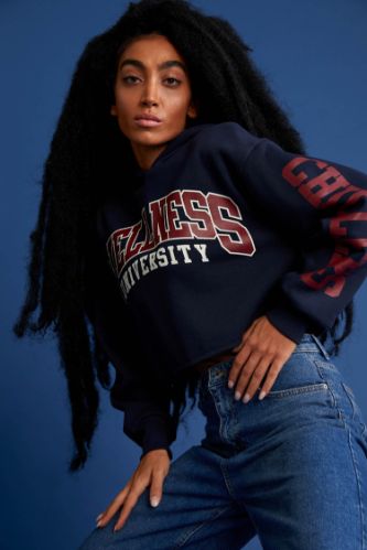 Kolej Baskılı Kapüşonlu Oversize Fit Crop Sweatshirt