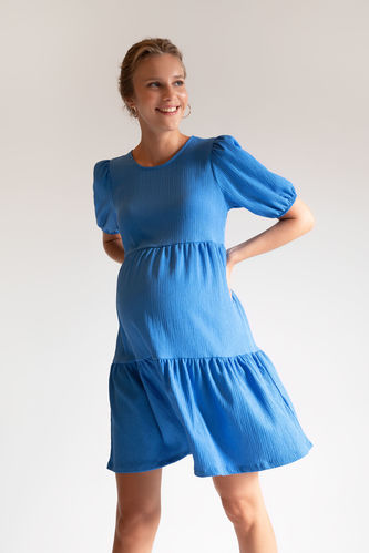 Regular Fit Capri Length Maternity Dress