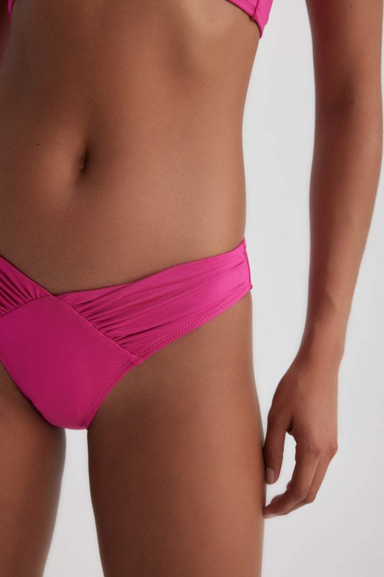 Fall in Love Regular Fit Bikini Alt