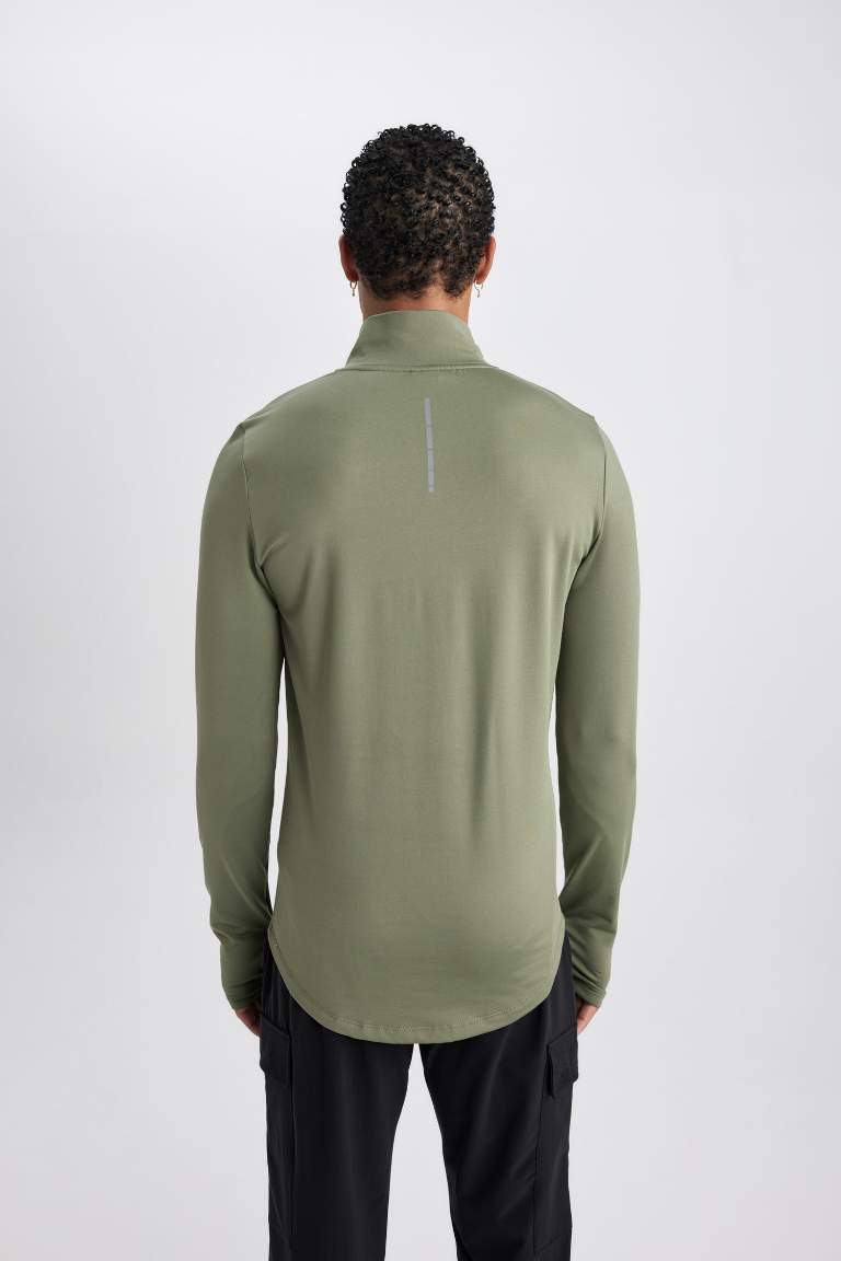 DeFactoFit Slim Fit Dik Yaka Tişört
