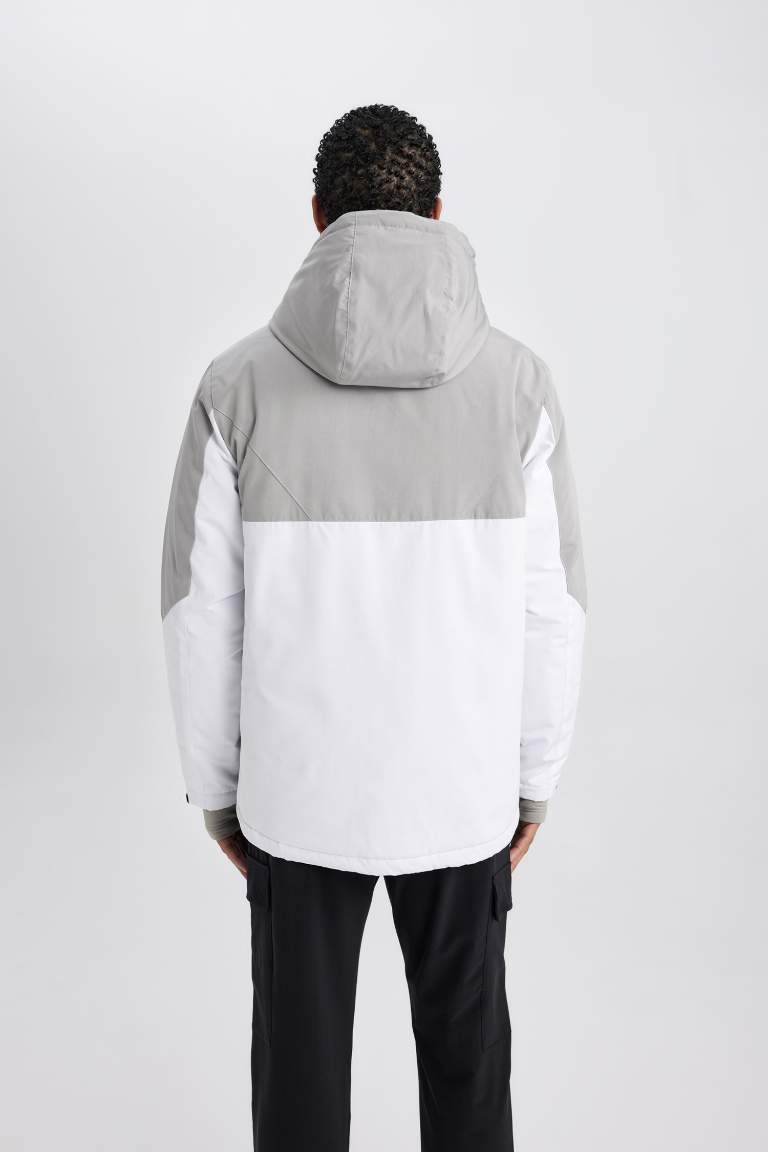 DeFactoFit Su İtici Slim Fit Kapüşonlu Ribana Mont