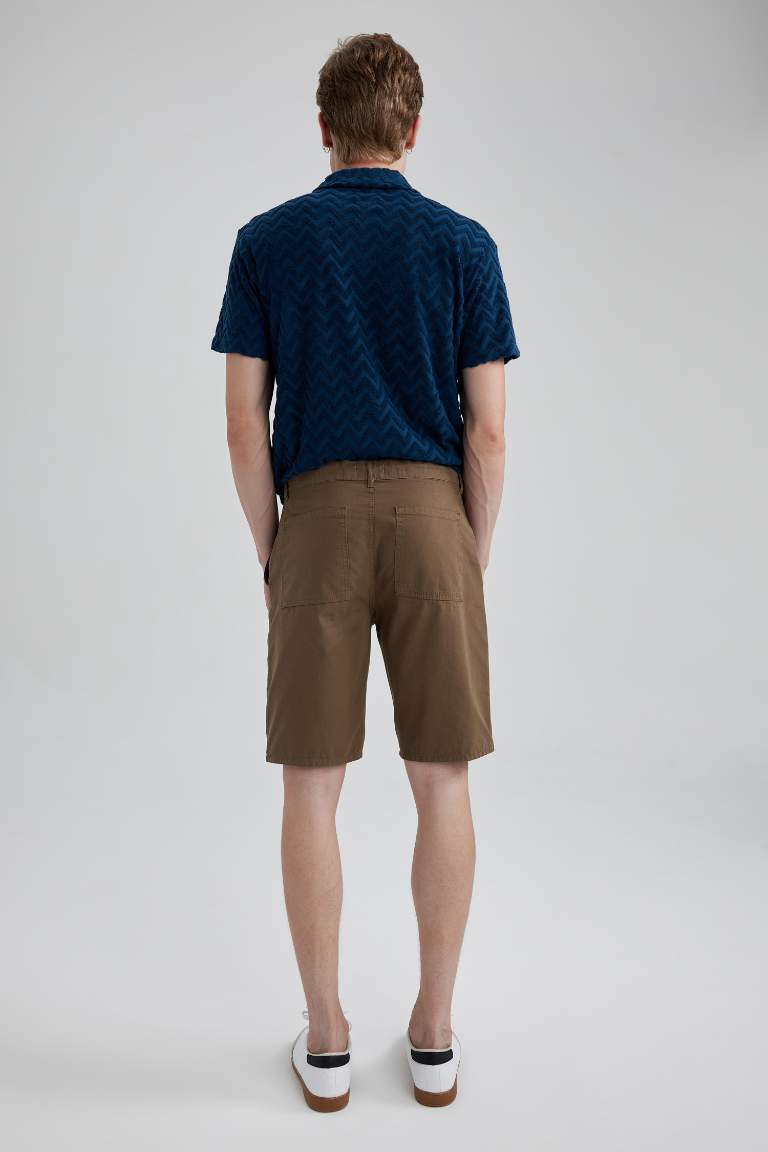 Regular Fit Düz Paça Paraşüt Bermuda