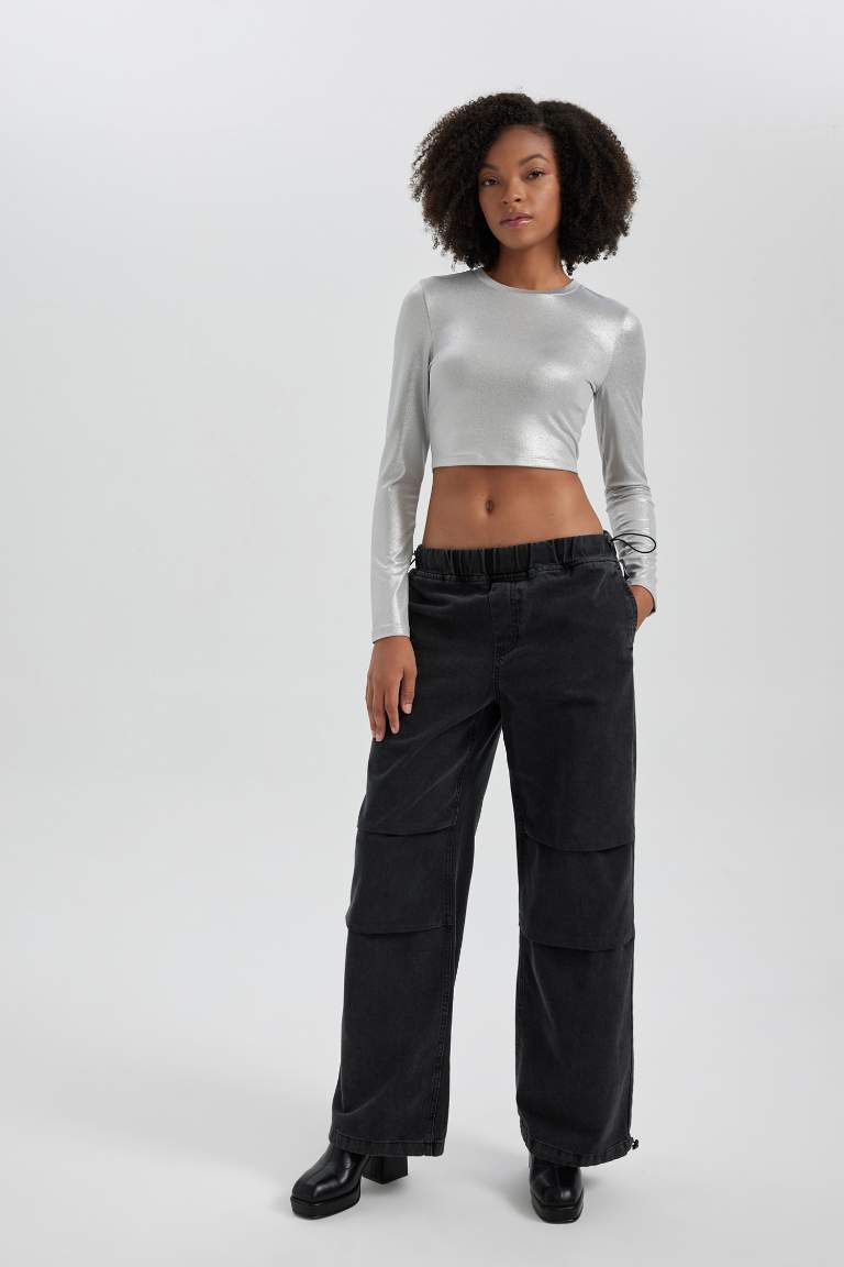 Fitted Crop Uzun Kollu Parlak Tişört