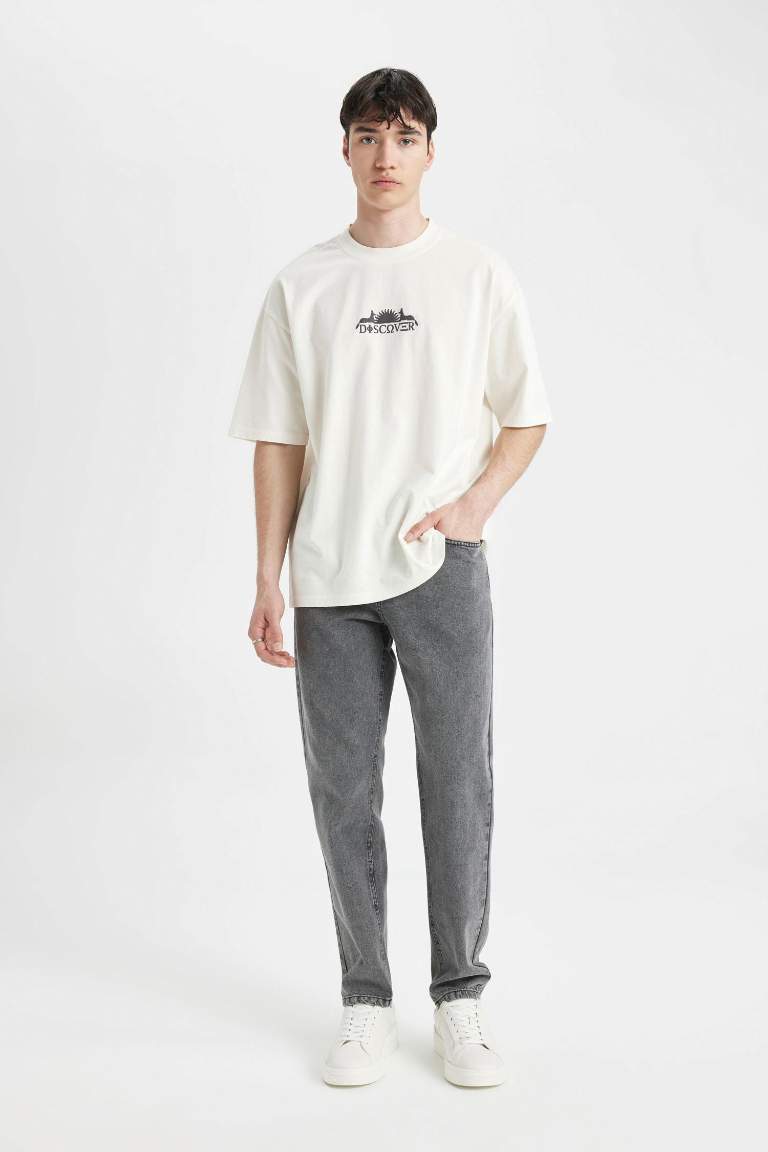 Oversize Fit Bisiklet Yaka Sırt Baskılı Kısa Kollu Tişört