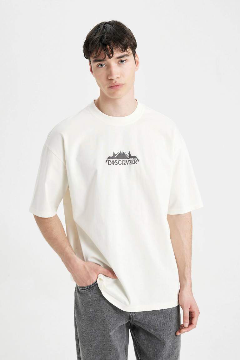 Oversize Fit Bisiklet Yaka Sırt Baskılı Kısa Kollu Tişört