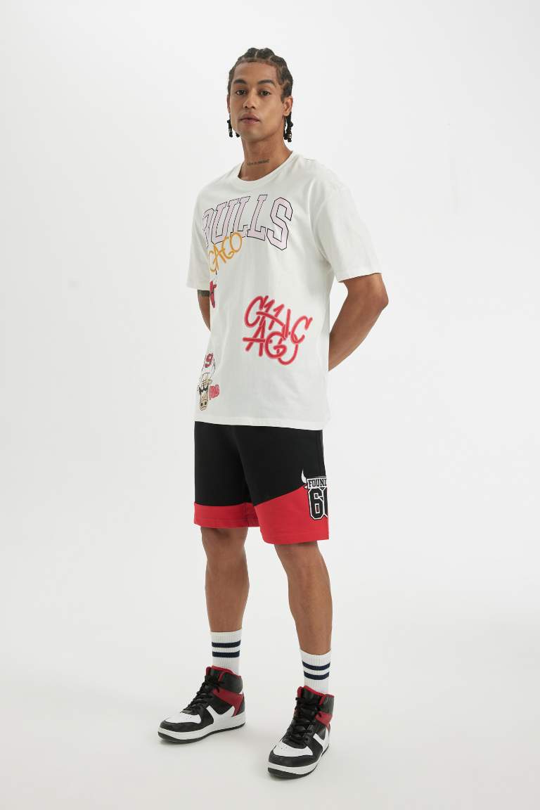 DeFactoFit NBA Chicago Bulls Standart Fit Düz Paça Şort