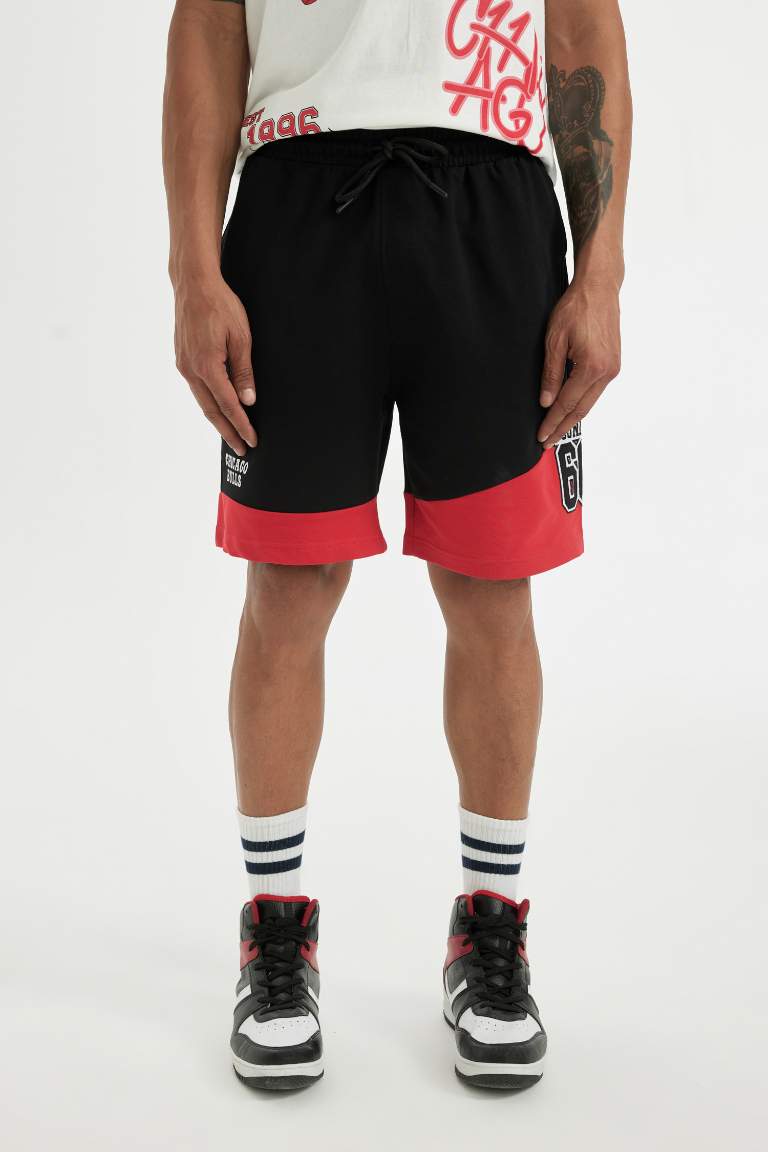 DeFactoFit NBA Chicago Bulls Standart Fit Düz Paça Şort