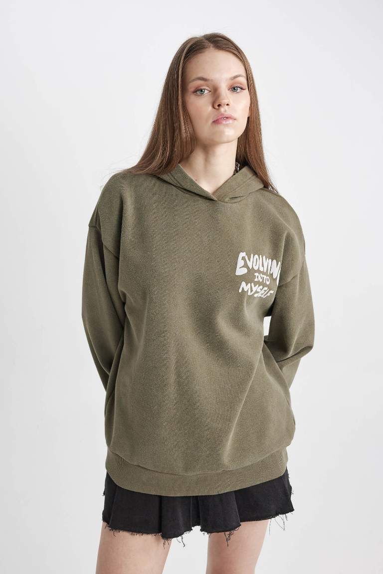 Coool Oversize Fit Sırt Baskılı Kapüşonlu Yıkamalı Soluk Efektli Sweatshirt