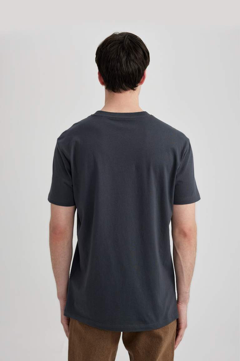 Slim Fit Bisiklet Yaka Baskılı Kısa Kollu Tişört