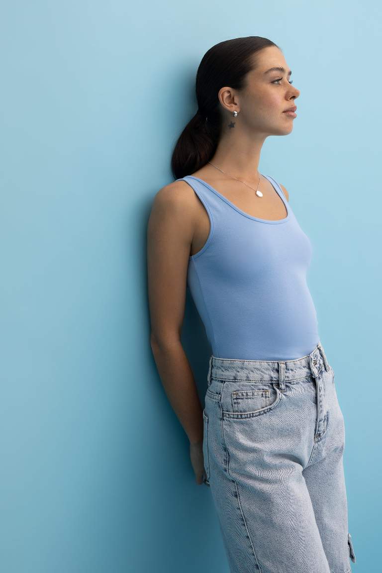 Slim Fit Bisiklet Yaka Atlet