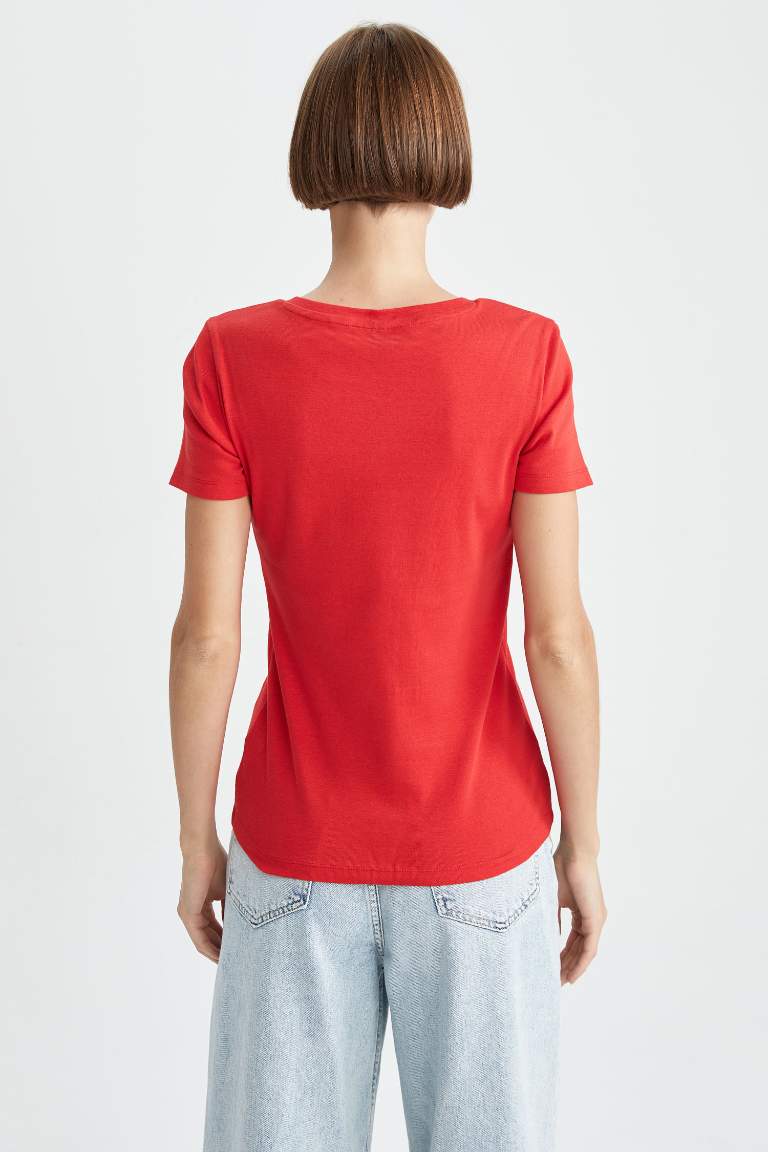 Slim Fit V Yaka Basic Kısa Kollu %100 Pamuk Tişört