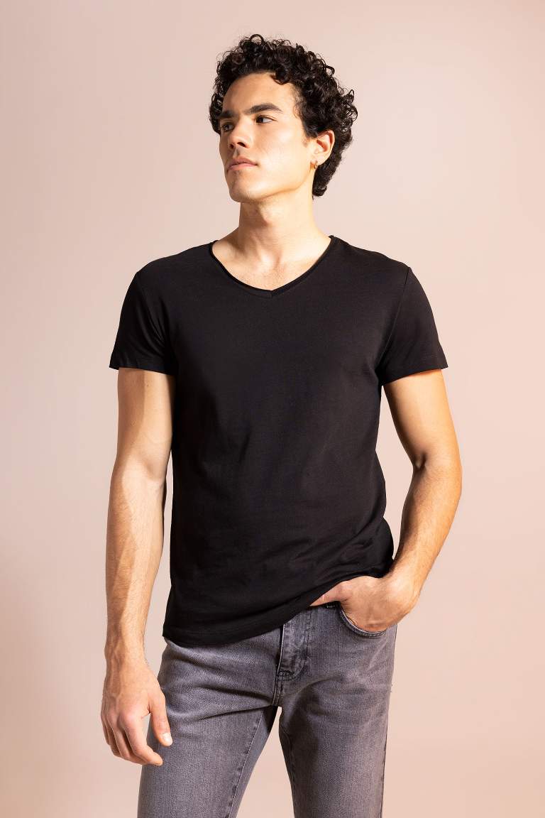 Slim Fit V Yaka Basic Kısa Kollu Tişört