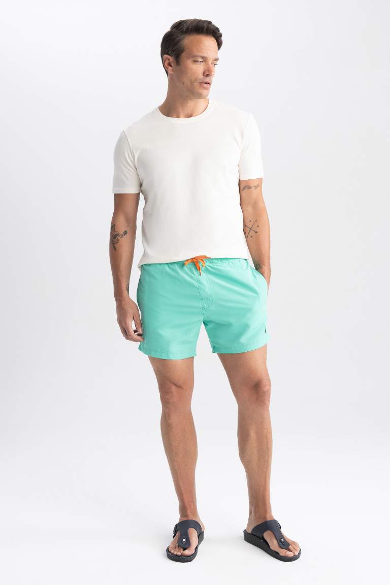 Basic Kısa Boy Deniz Şortu