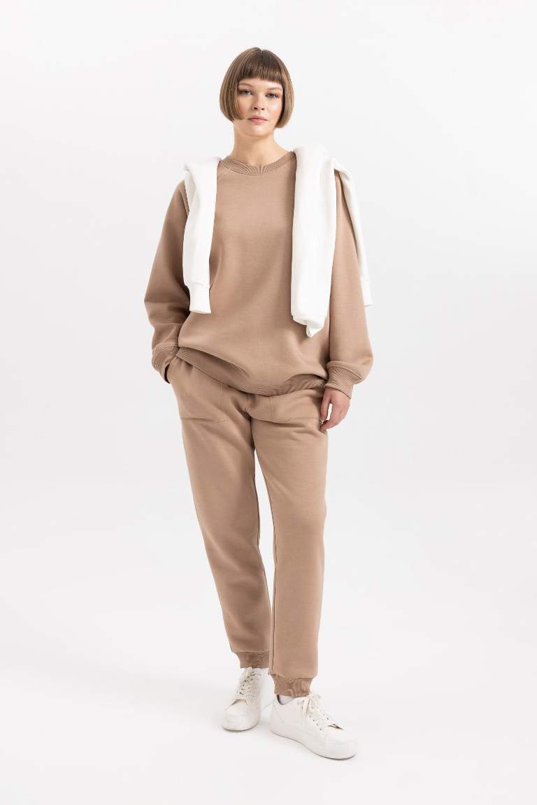 Oversize Fit Bisiklet Yaka Kalın Sweatshirt