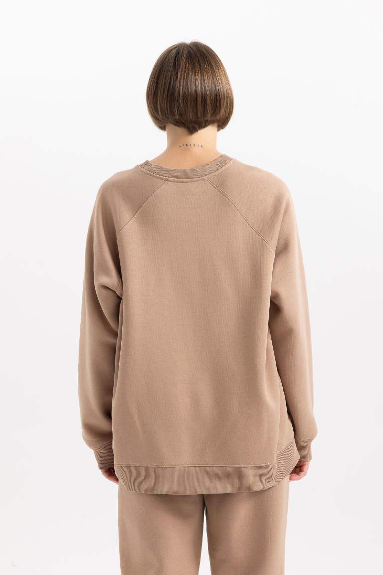 Oversize Fit Bisiklet Yaka Kalın Sweatshirt