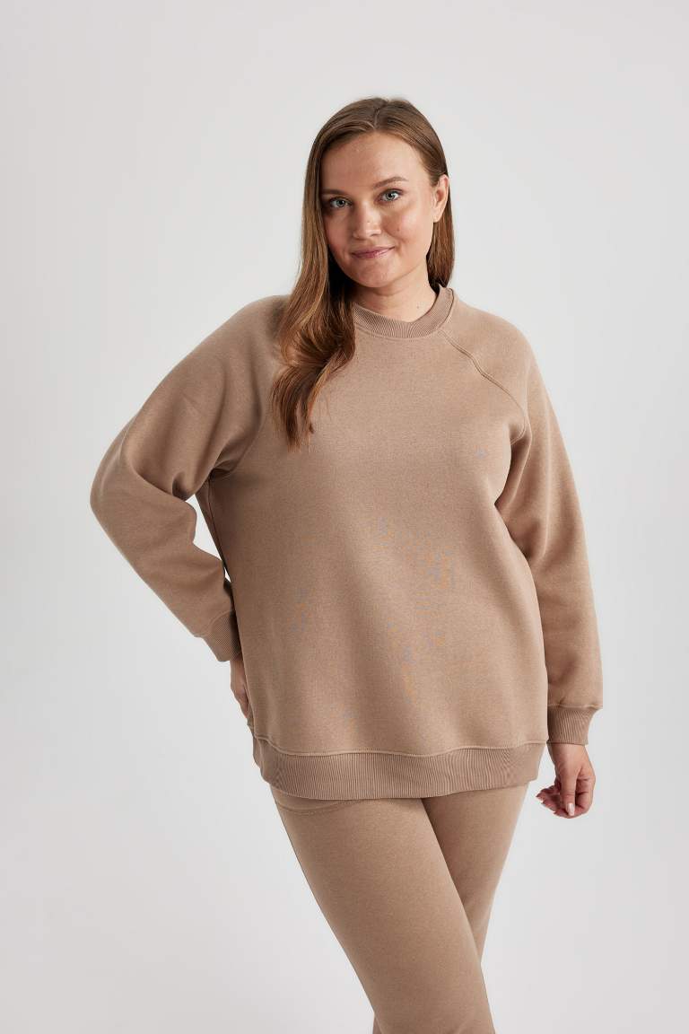 Oversize Fit Bisiklet Yaka Kalın Sweatshirt