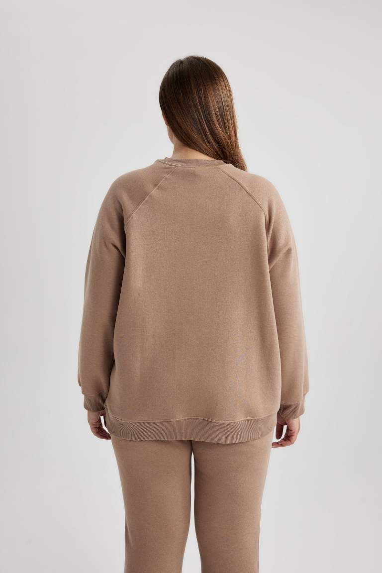 Oversize Fit Bisiklet Yaka Kalın Sweatshirt