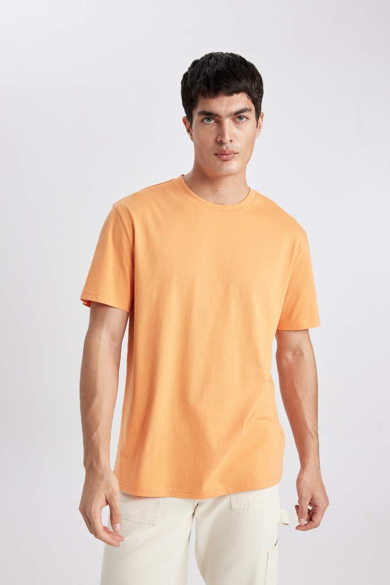 New Regular Fit Bisiklet Yaka Basic Kısa Kollu %100 Pamuk Tişört