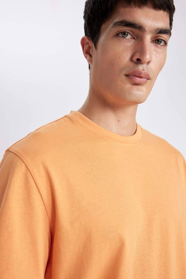 New Regular Fit Bisiklet Yaka Basic Kısa Kollu %100 Pamuk Tişört