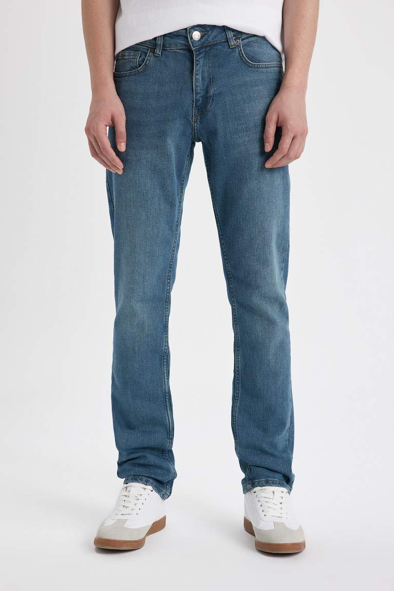 Pedro Slim Fit Dar Kalıp Normal Bel Dar Paça Jean Pantolon
