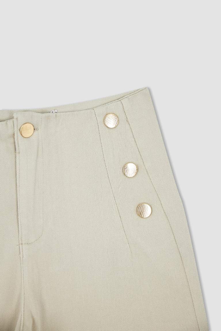 Düğme Detaylı Geniş Paça Crop %100 Pamuk Pantolon