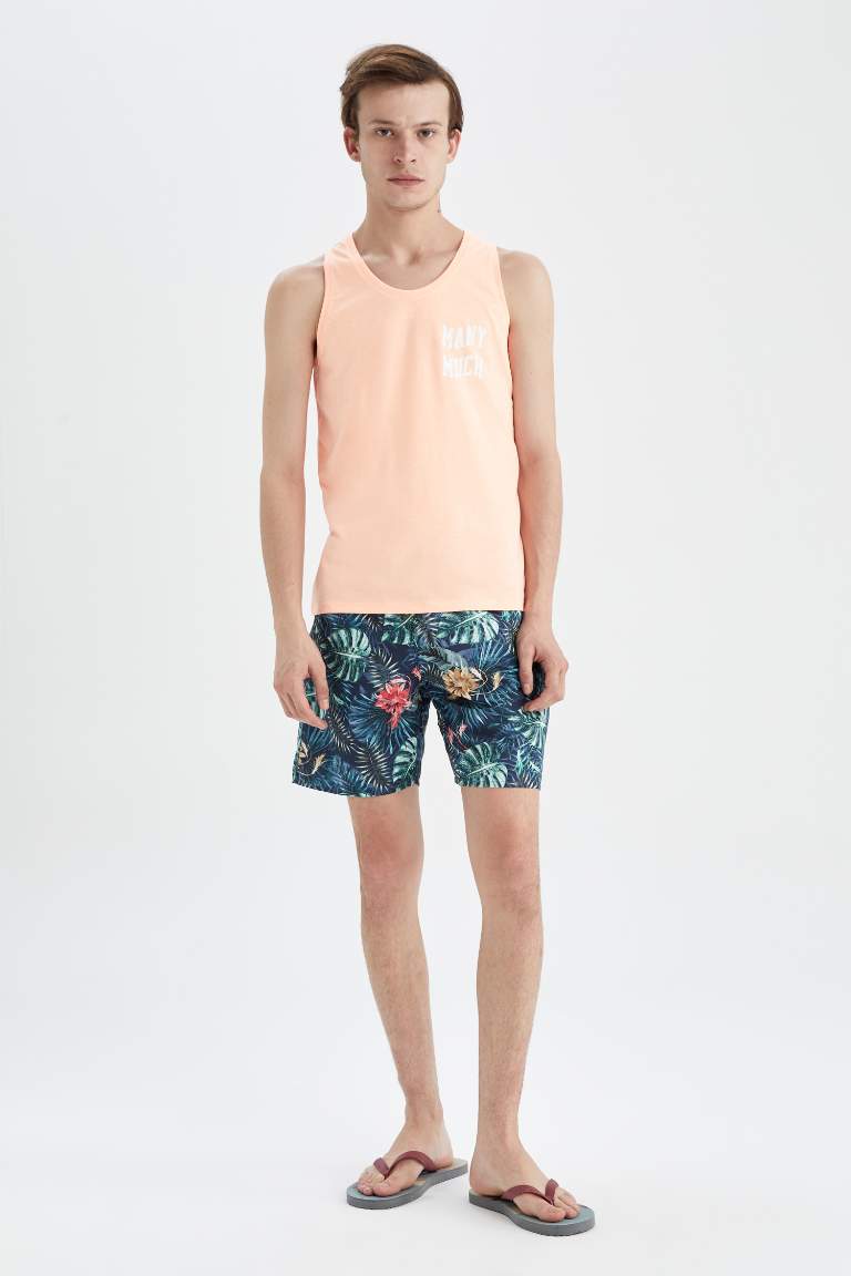 Regular Fit Kısa Boy Desenli Deniz Şortu