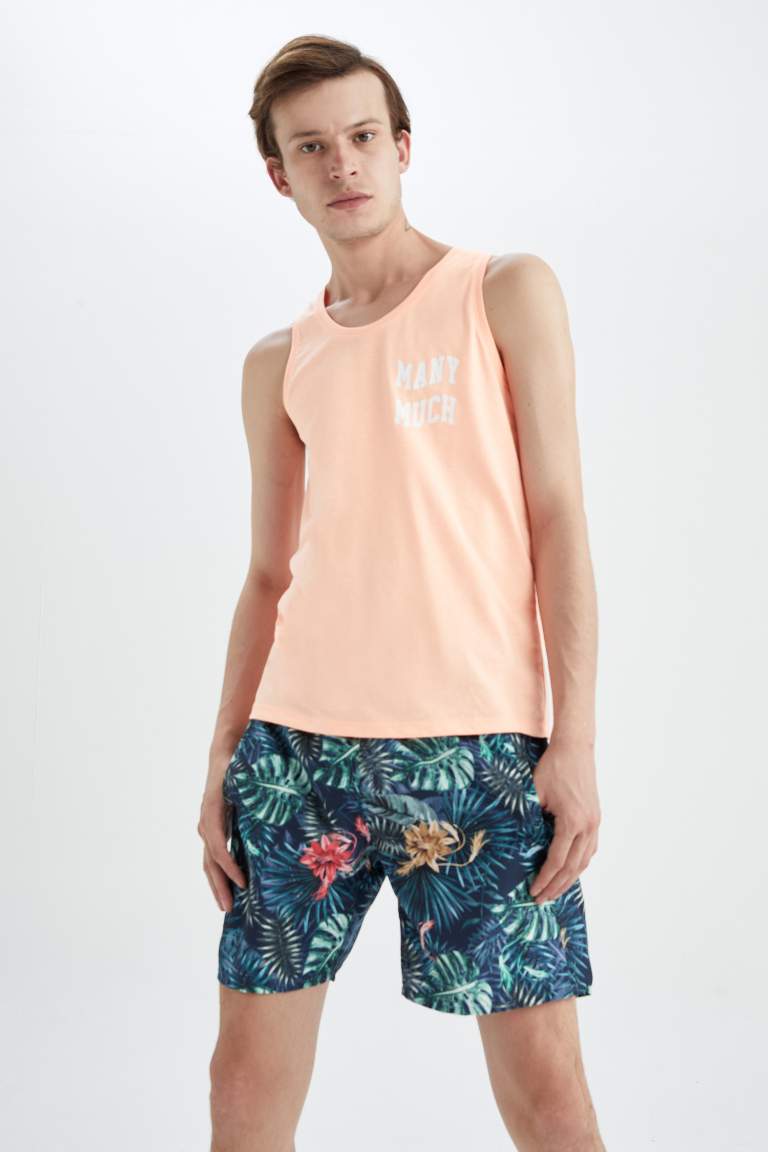 Regular Fit Kısa Boy Desenli Deniz Şortu