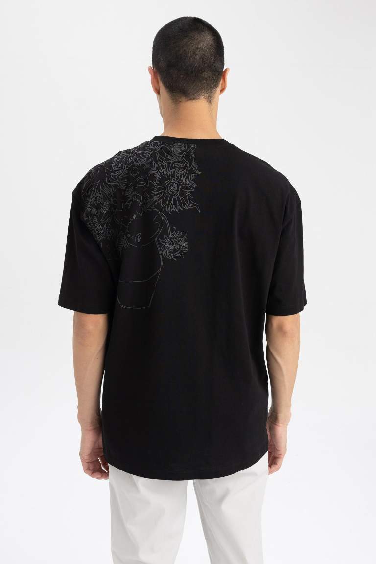 Black MAN Van Gogh Licensed Oversize Fit Crew Neck T Shirt 2784753