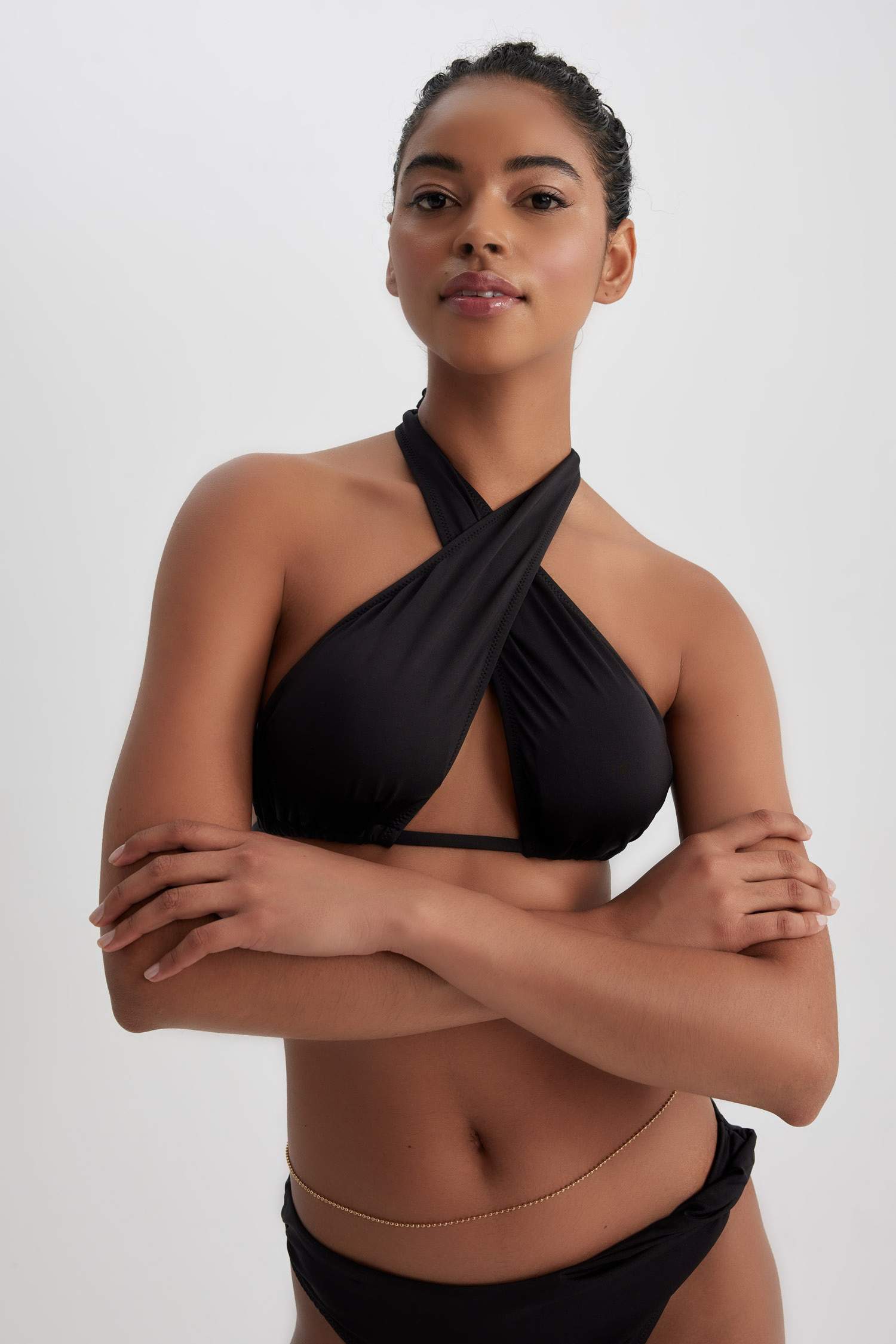 Siyah Kadın Boyundan Bağlamalı Bikini Üstü DeFacto