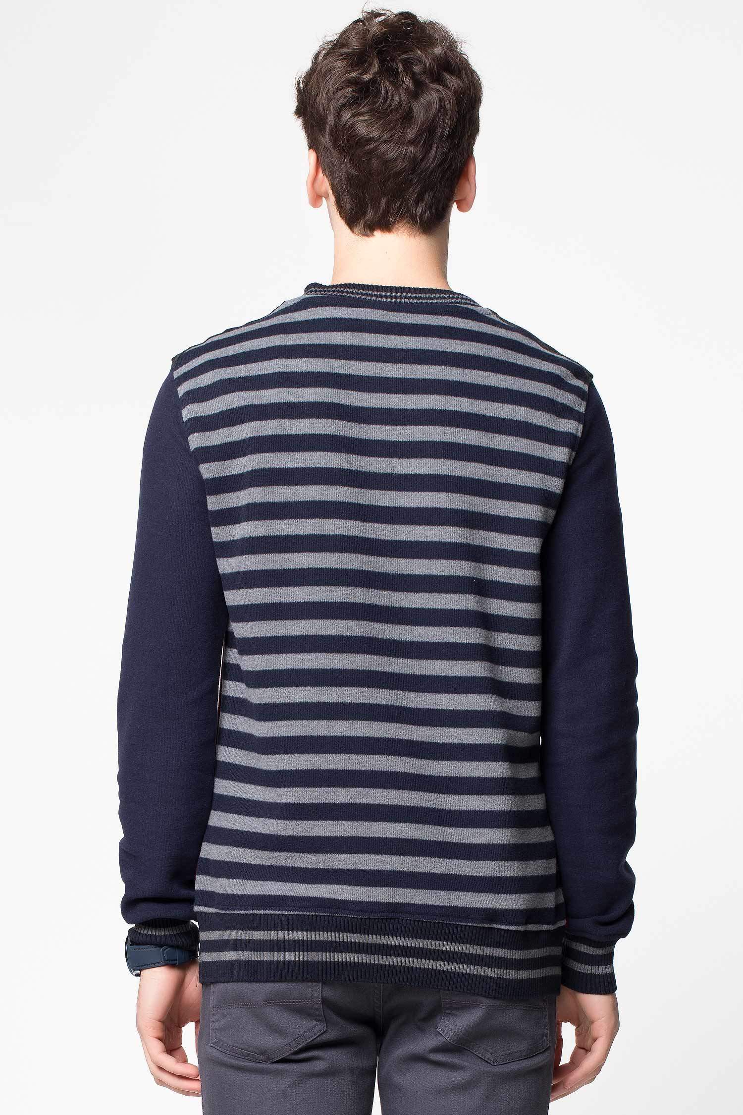 Defacto V Yaka Sweatshirt. 3 Defacto V Yaka Sweatshirt. 3