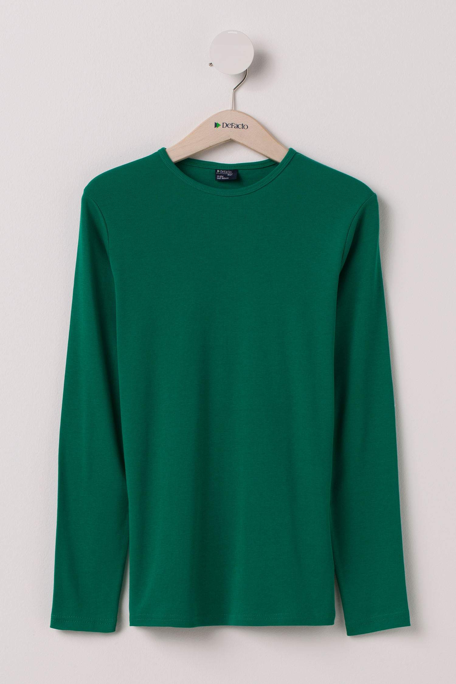 Defacto Basic Genç Erkek T-shirt. 1 Defacto Basic Genç Erkek T-shirt. 1