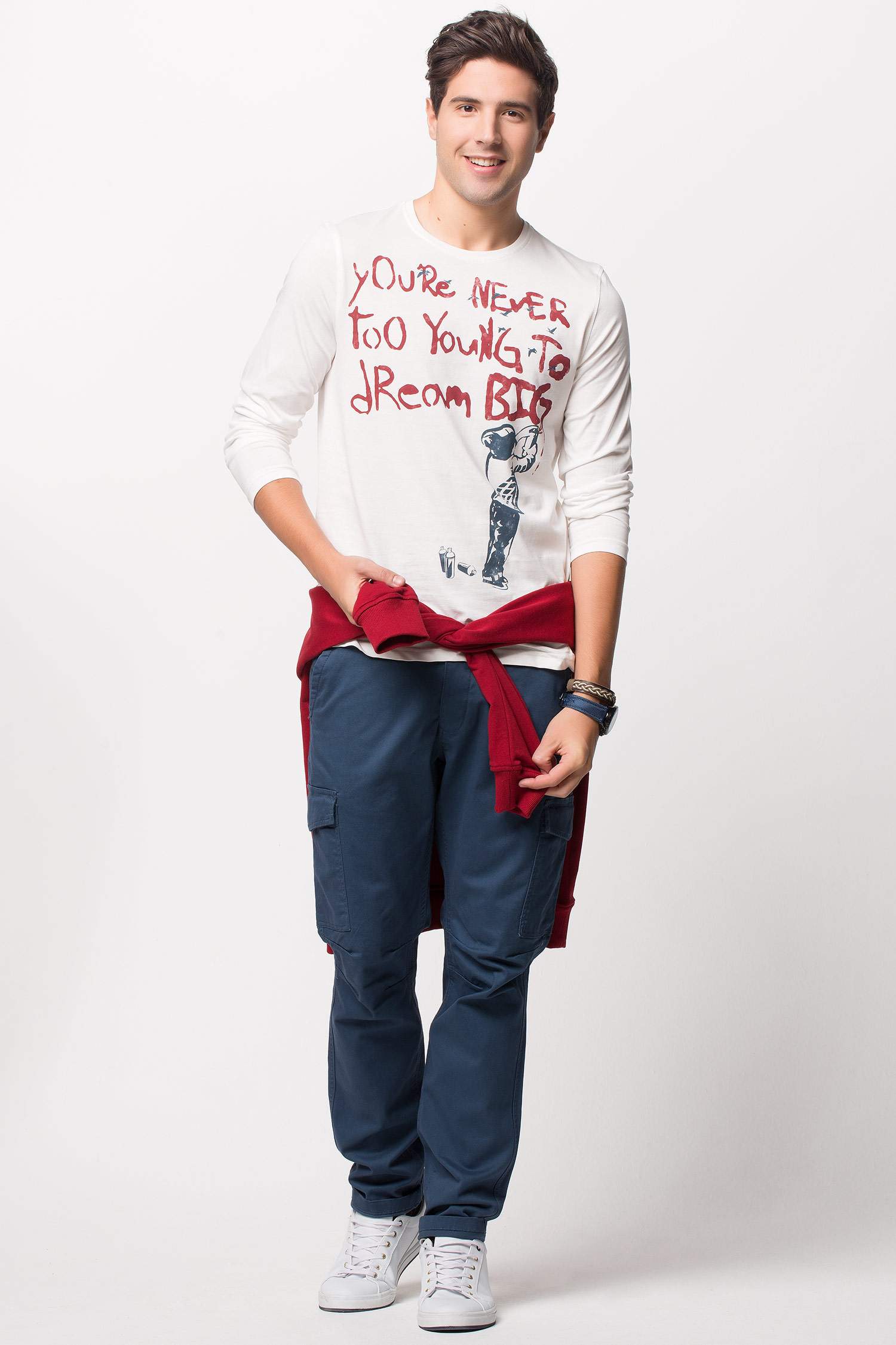 Defacto Trend Baskılı T-shirt. 2 Defacto Trend Baskılı T-shirt. 2