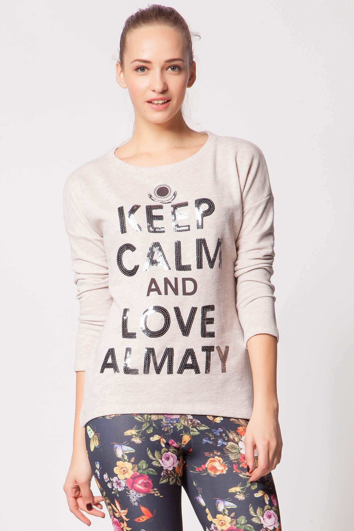 Defacto Baskılı Sweatshirt. 1 Defacto Baskılı Sweatshirt. 1