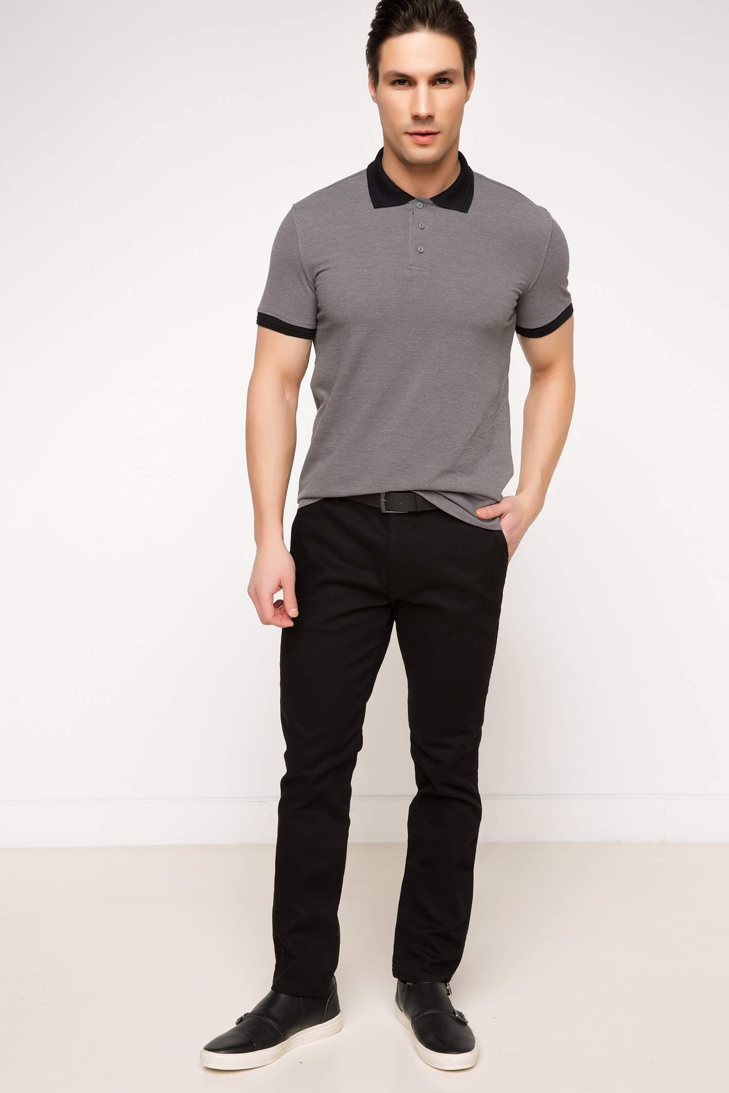 Defacto Basic Slim Fit Polo T-shirt. 2 Defacto Basic Slim Fit Polo T-shirt. 2