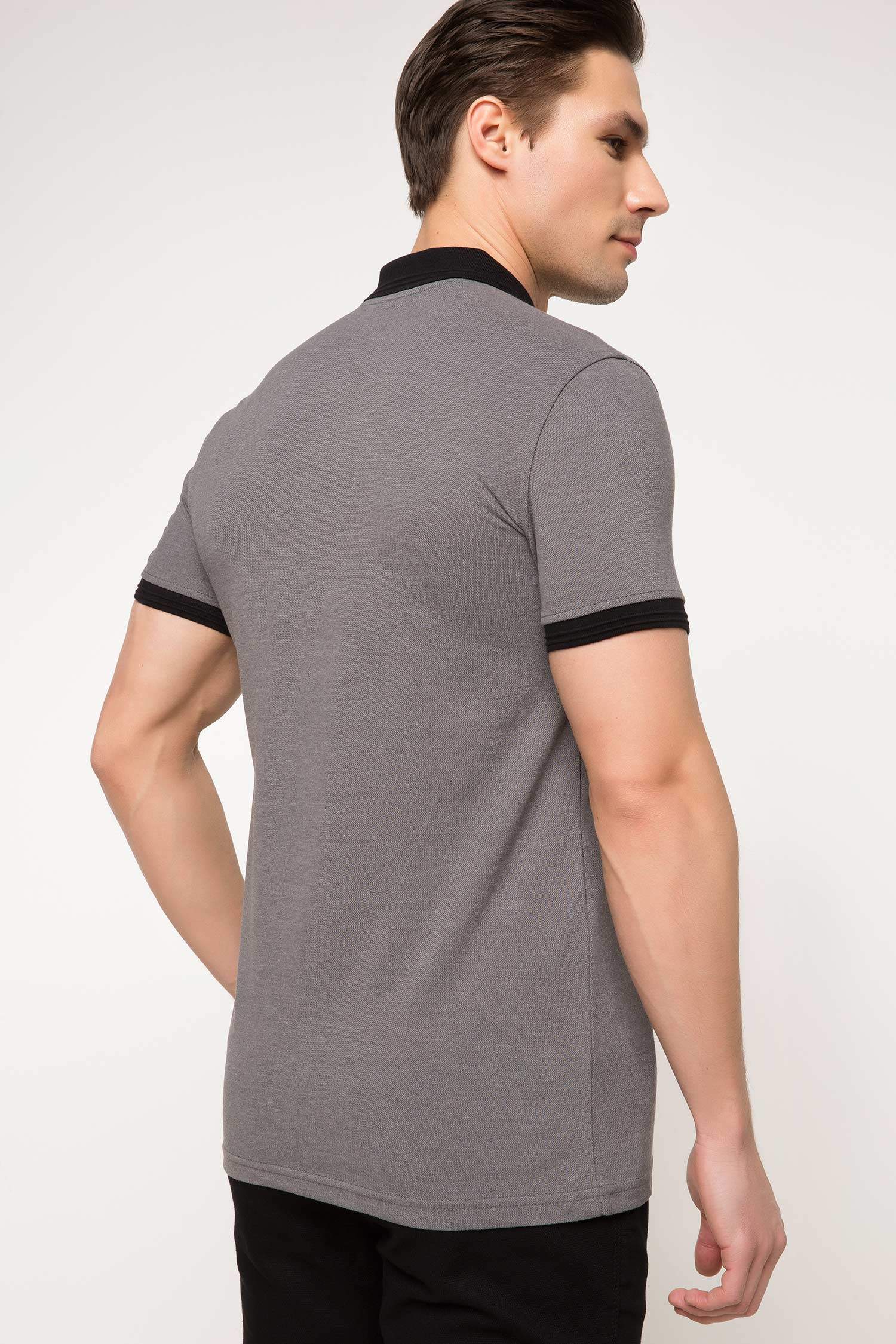 Defacto Basic Slim Fit Polo T-shirt. 3 Defacto Basic Slim Fit Polo T-shirt. 3