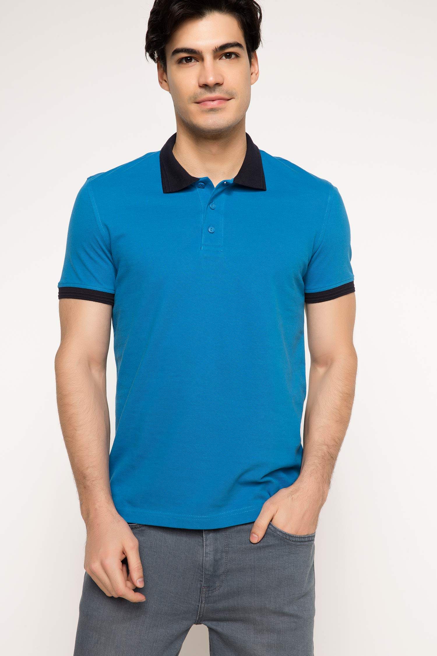 Defacto Basic Slim Fit Polo T-shirt. 1 Defacto Basic Slim Fit Polo T-shirt. 1