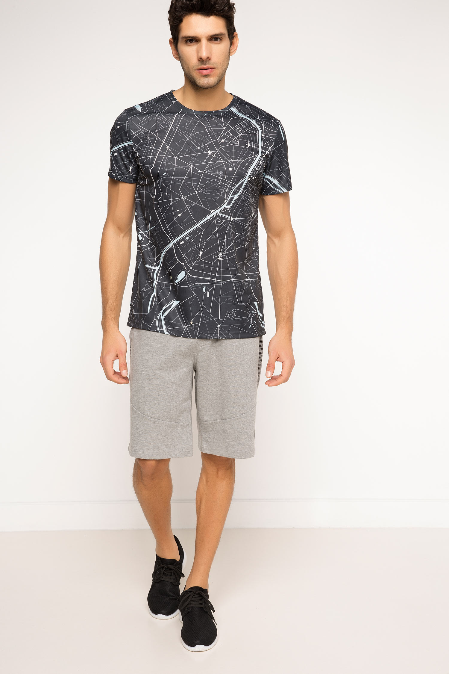 Defacto Baskılı Sporcu T-shirt. 2 Defacto Baskılı Sporcu T-shirt. 2