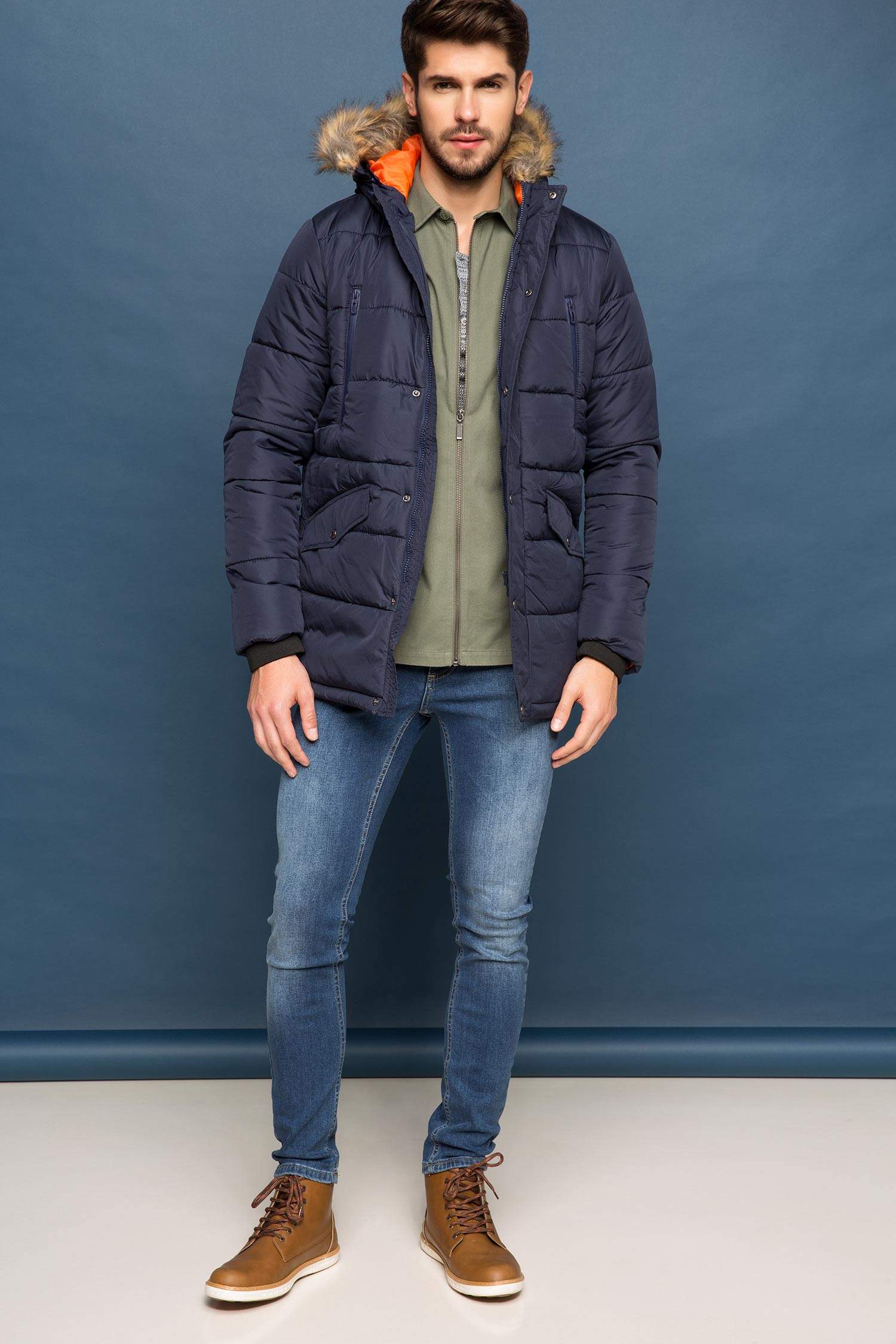 Defacto Slim Fit Parka. 2 Defacto Slim Fit Parka. 2