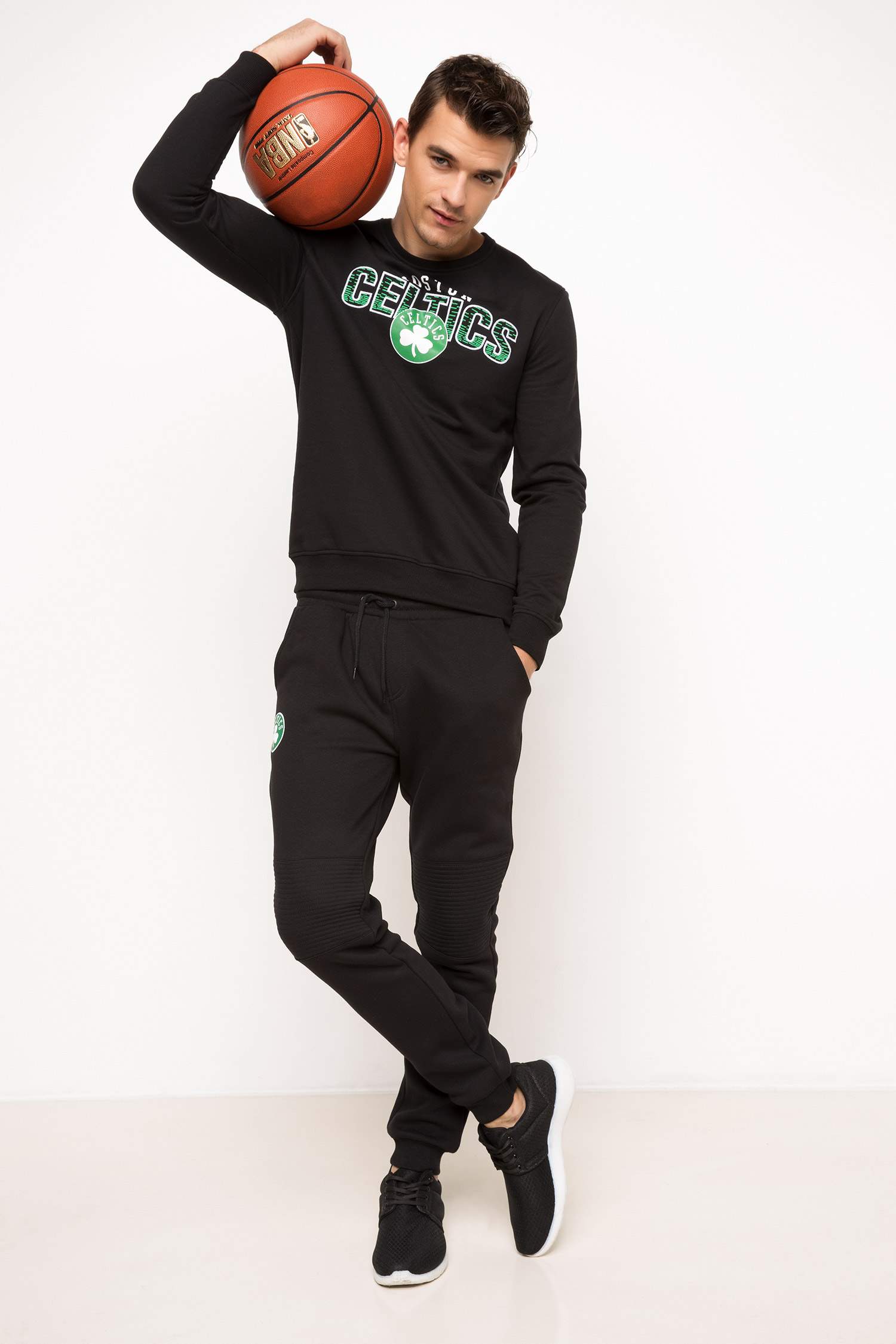 Defacto Boston Celtics Lisanslı Sweatshirt. 2 Defacto Boston Celtics Lisanslı Sweatshirt. 2