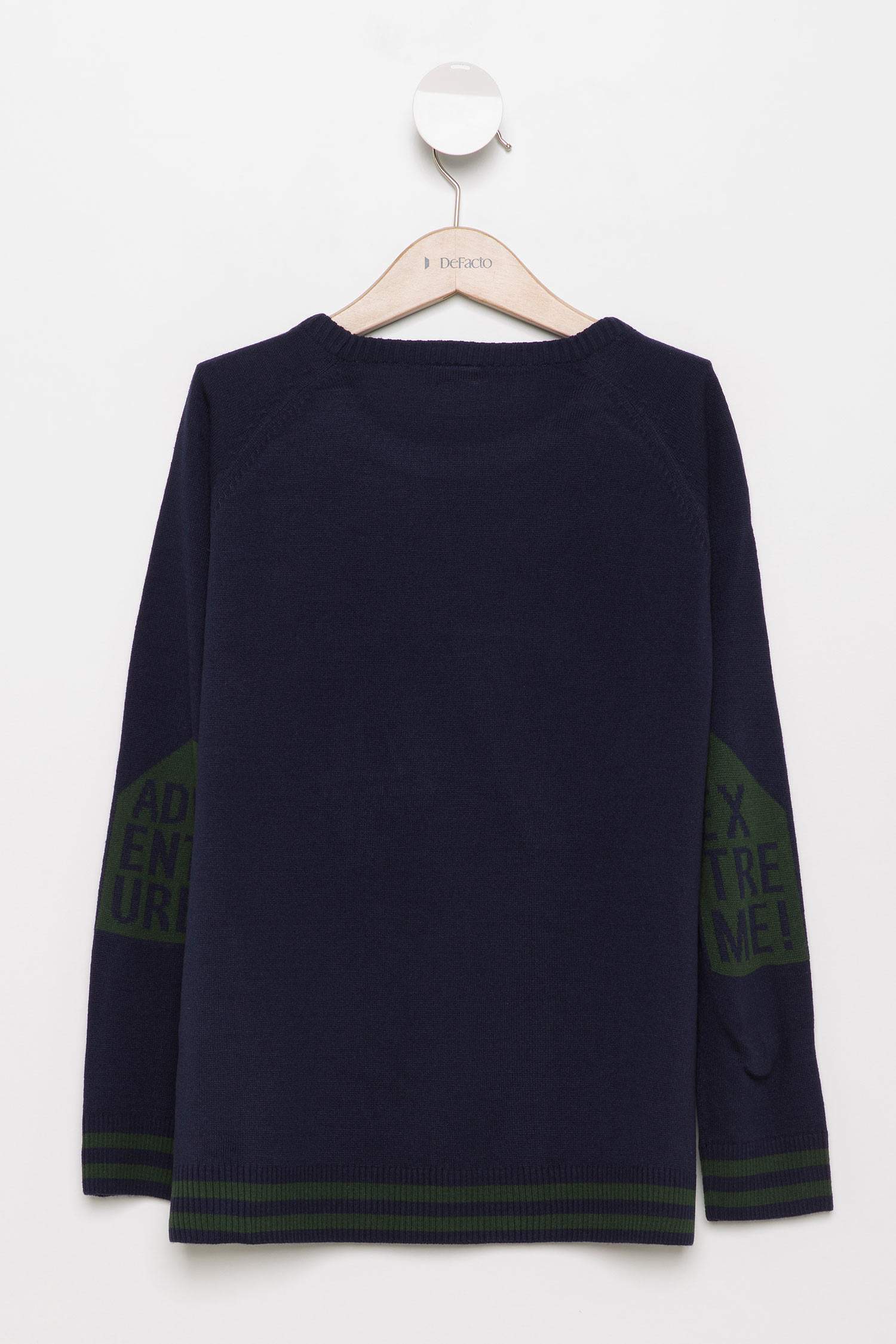 Defacto Dirsekleri Baskı Detaylı Kazak. 3 Defacto Dirsekleri Baskı Detaylı Kazak. 3