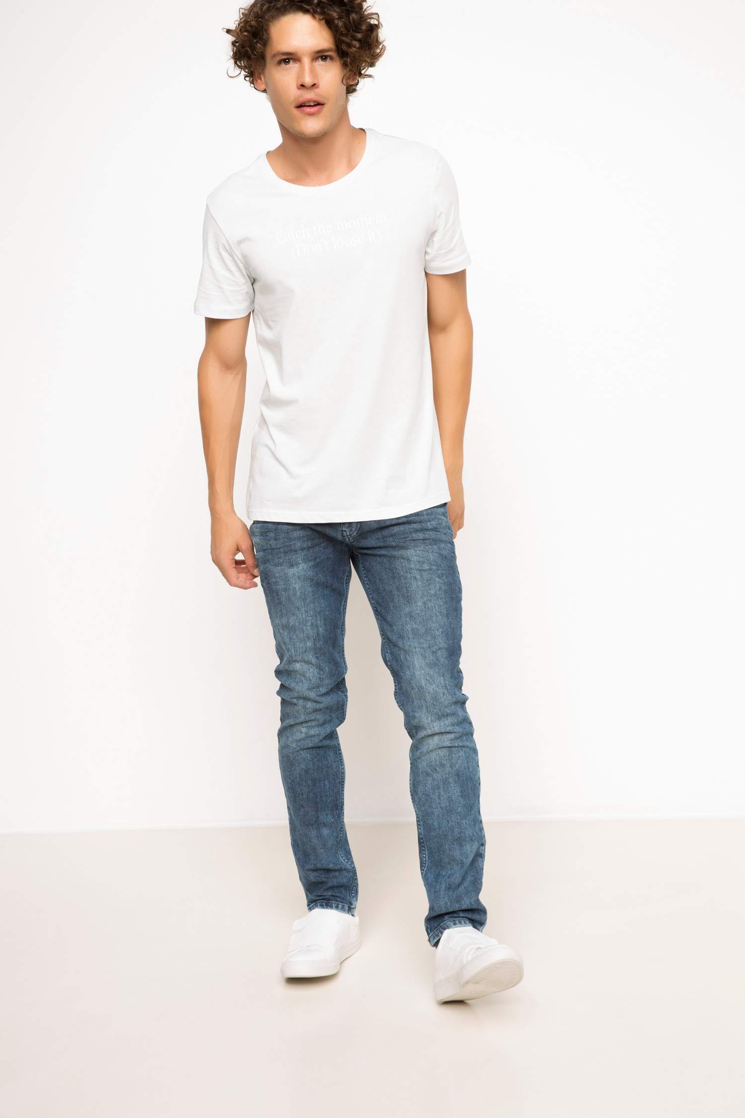 Defacto Kısa Kollu Basic T-shirt. 2 Defacto Kısa Kollu Basic T-shirt. 2